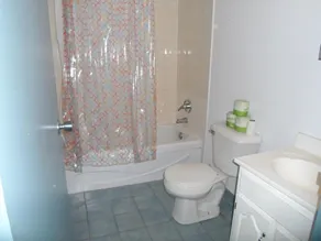 Neill Wycik Hotel - Image 4