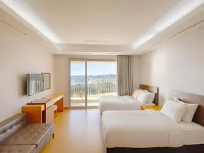 Shineville Luxury Resort - Image 2