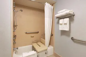 Country Inn & Suites by Radisson, Portland, TX - Image 4