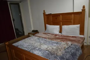 Kashmir Continental Hotel - Image 5