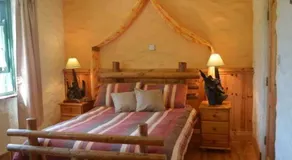 Lissyclearig Thatched Cottage - Image 5