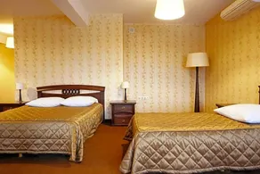 Hotel Mistral - Image 2