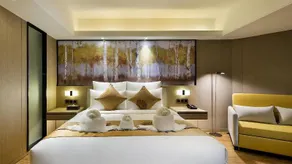 My Holiday International Hotel - Image 4