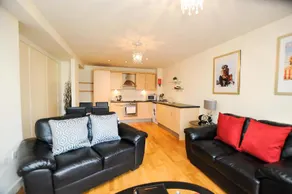 Alderman Apartments Hamilton Court - Image 3