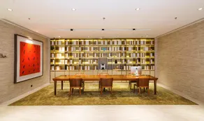 JI Hotel (Golden Triangle Market) - Image 5
