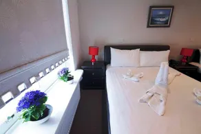 MStay Hotel 43 - Image 5