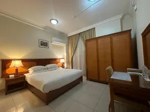 Al Muntazah Plaza Hotel - Image 5