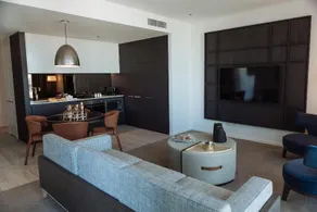SKYE Suites Green Square - Image 5
