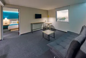 City Express Suites by Marriott Toluca - Image 4