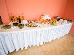 Hotel Bohemi - Image 2