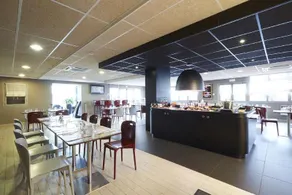 Kyriad Le Blanc Mesnil - Image 5