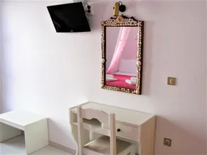 Elena Studios & Apartments - Image 2