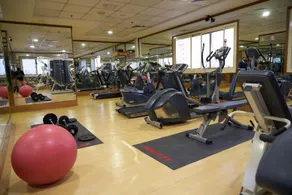 City Stay Grand Hotel Apartments - Image 4