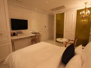 Hotel Cullinan Jongno - Image 5