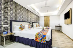 Fabhotel Galleria Inn - Image 2