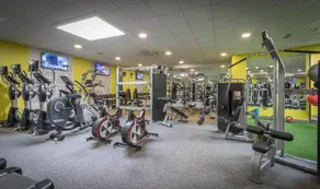 Springhill Court Conf Leisure and Spa - Image 2