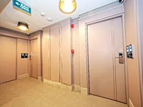 Premium Hotel Oldcity - Image 4