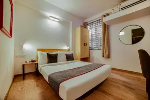 OYO Townhouse 361 Sarvar Hospitality - Image 2