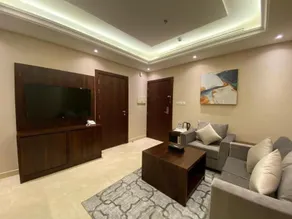 Dyafa Luxury Residence - Hotel Apartment - Image 4