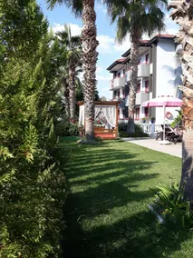 MENDOS HOTEL - Image 5