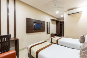 Fabhotel Vertigo Suite - Image 4