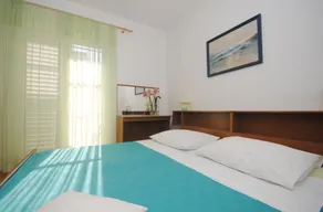 Perkovic Ana - Image 4