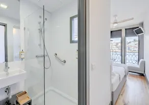 Homey Guest House - Image 4