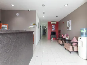 OYO 502 Midah Inn Puchong - Image 5