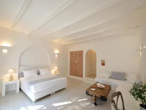 Villa Marandi Luxury Suites - Image 4