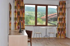 Festa Gardenia Hills - Image 5