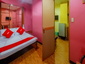 OYO 861 Rosas Travellers Inn - Image 3