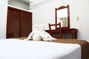 Hotel Maya del Carmen - Image 3