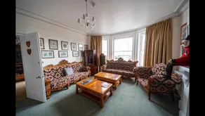 OYO Lord Kitcheners Guest House - Image 5