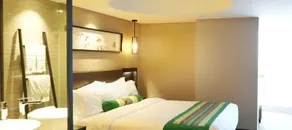 Relaxed Season Dongmen Hotel - Image 4