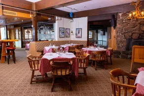 The Alpenhof Lodge - Image 3