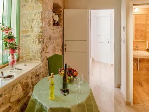 Damida Luxury Rooms - Image 2