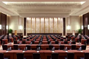 Sheraton Wuxi Binhu - Image 4