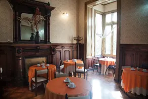 Hotel Reina - Image 3