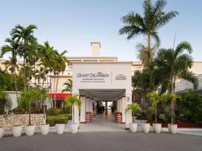 Grand Decameron Montego Beach, A Trademark All Inclusive - Image 4