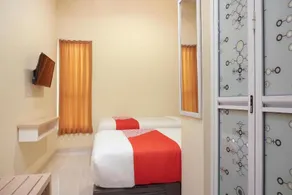 D'Home By OYO Rooms - Image 5