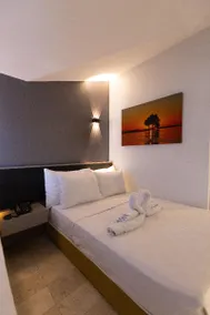 Three Points Boutique Hotel - Image 5