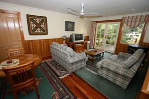 Donalea Bed & Breakfast Castle Forbes Bay - Image 4