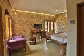 Vikrama Sarovar Portico Pavagadh - Image 4