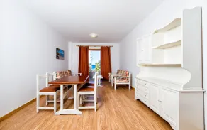 Apartamentos Arcos Playa - Image 3