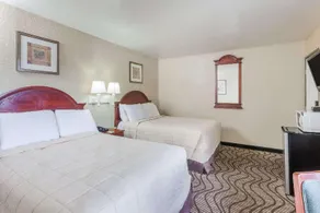 Victorville Travelodge - Image 4