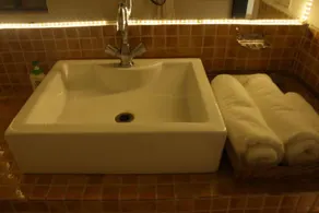 LetsBunk Poshtel - Image 2