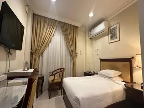 Al Muntazah Plaza Hotel - Image 3
