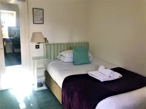 Hook House Hotel - Image 4