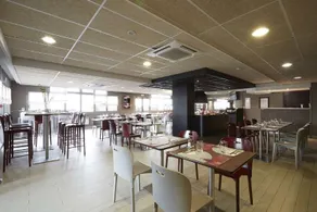 Kyriad Le Blanc Mesnil - Image 3