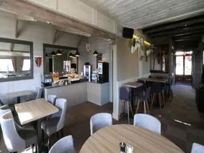 Hotel Edelweiss - Image 2